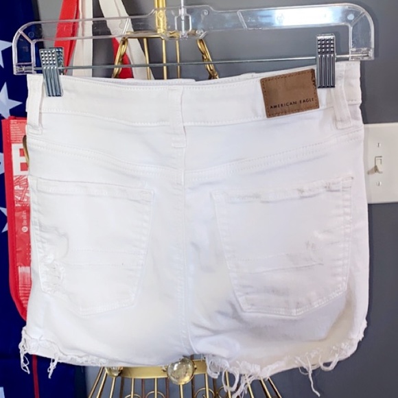 American Eagle White Denim Shorts - Picture 4 of 7